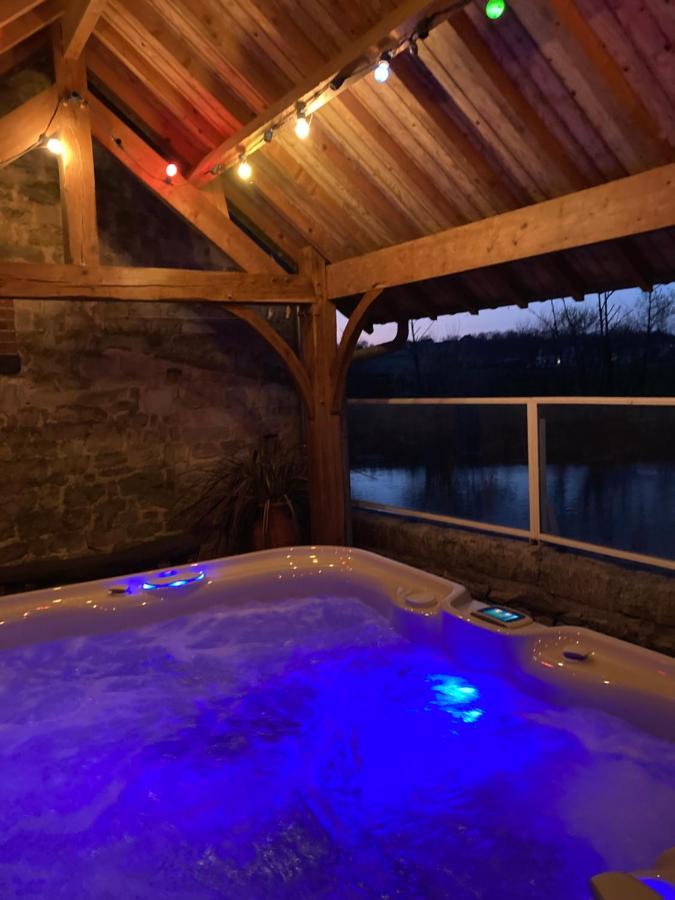 Le Moulin De Bretigneul Bed & Breakfast Saint-Aubin-des-Landes Ngoại thất bức ảnh